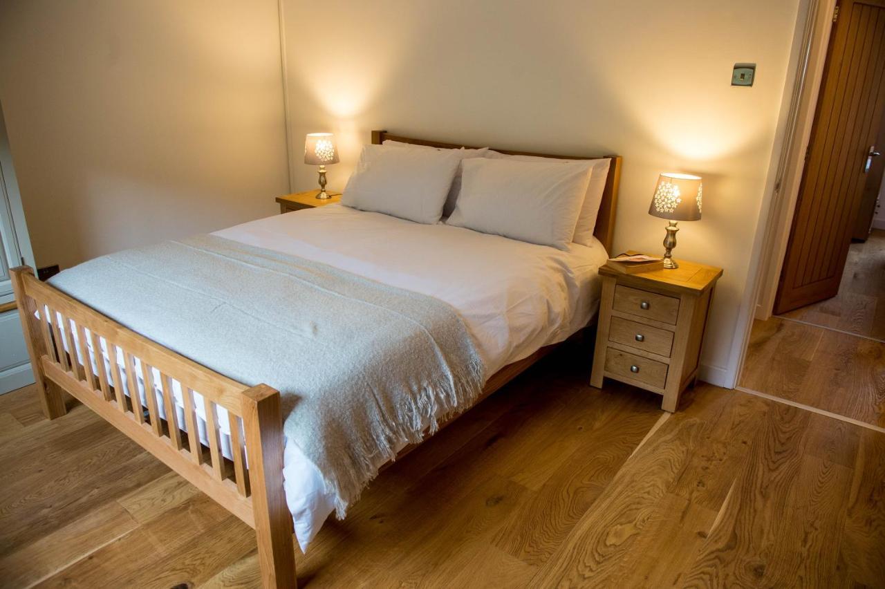 York Lodge- Spacious 3 Bed Bungalow With Wonderful Estuary Views ローアーン エクステリア 写真