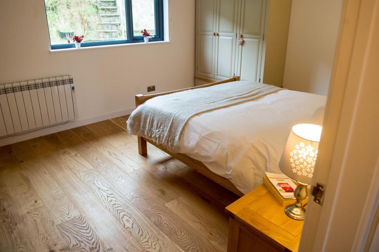 York Lodge- Spacious 3 Bed Bungalow With Wonderful Estuary Views ローアーン エクステリア 写真
